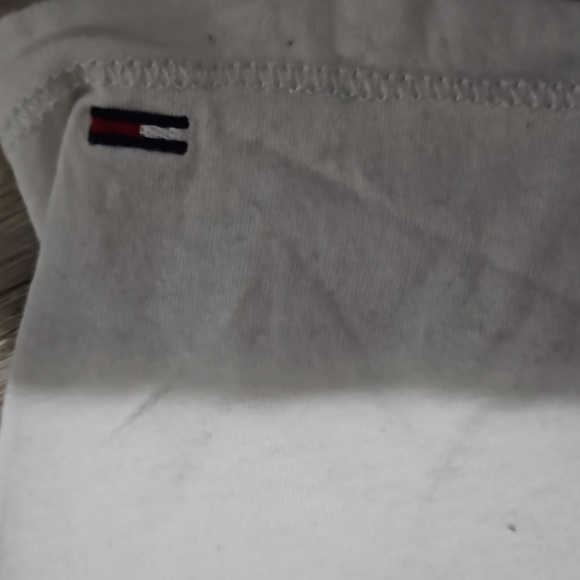 Tommy Hilfiger Shirt - Picture 4 of 4